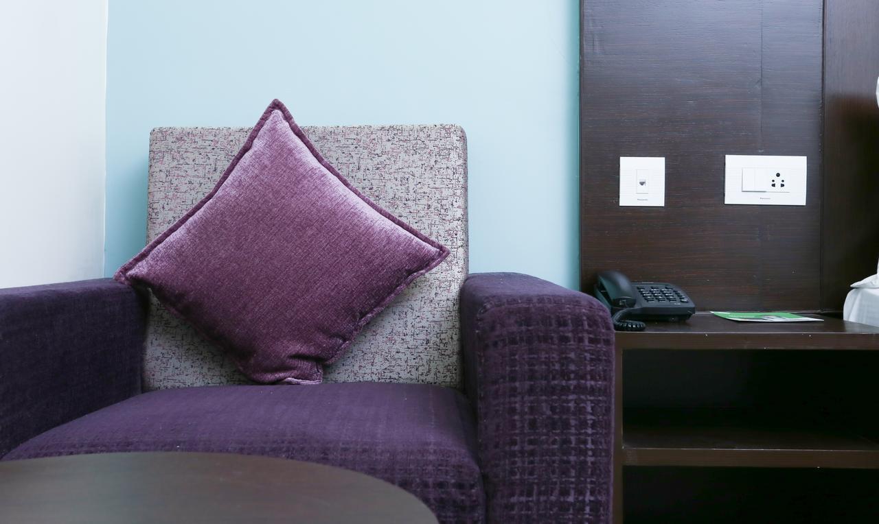 Treebo C Plaza Hotel Vijayawāda Екстериор снимка