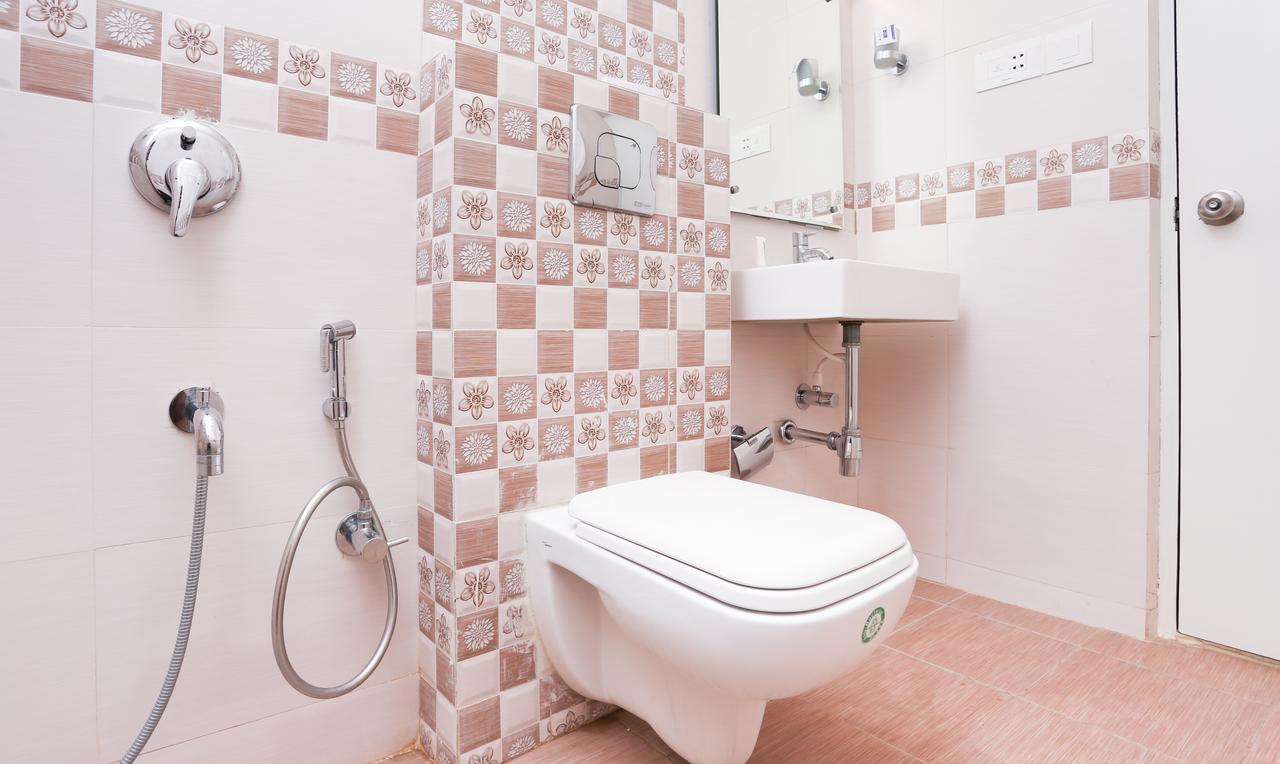 Treebo C Plaza Hotel Vijayawāda Екстериор снимка