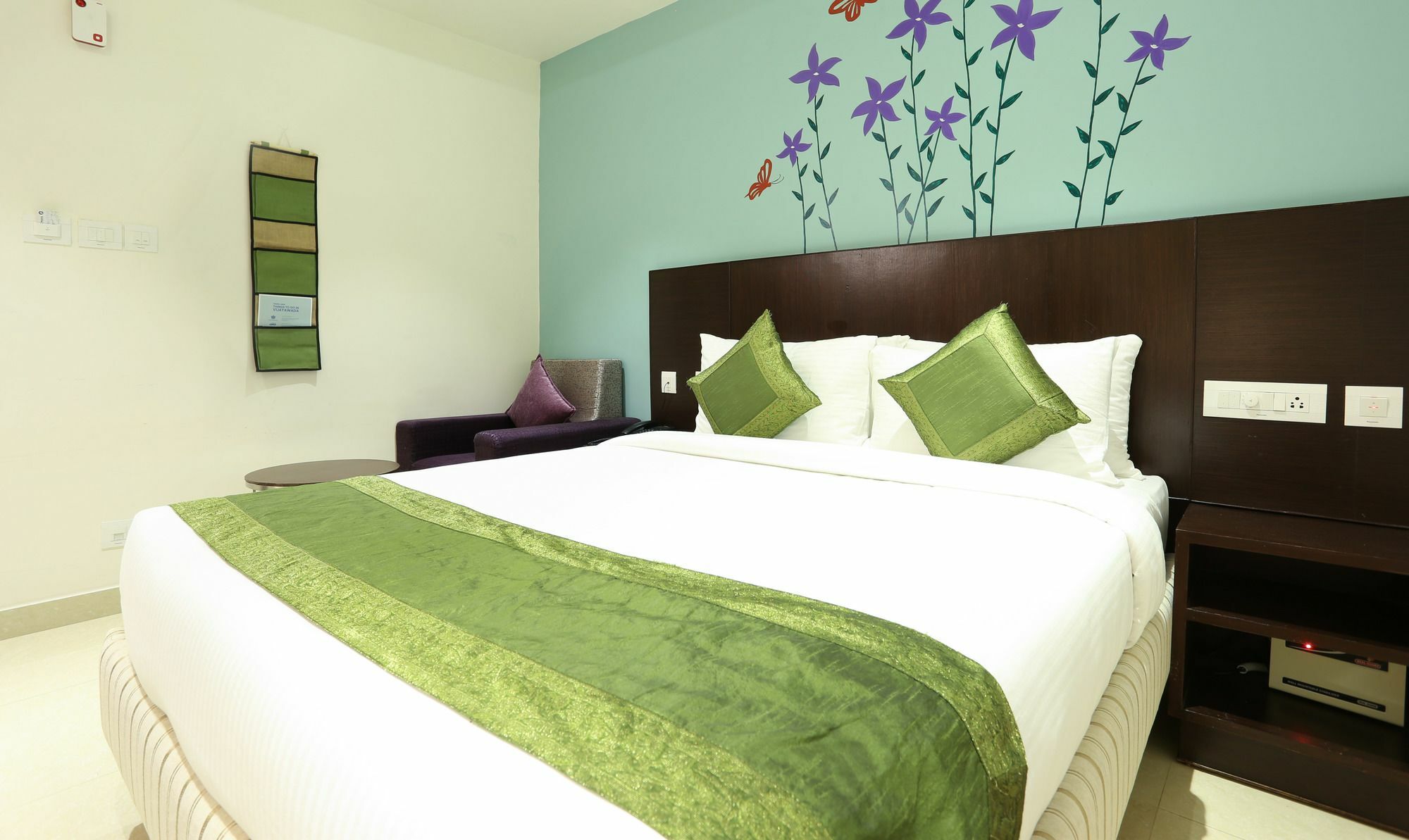 Treebo C Plaza Hotel Vijayawāda Екстериор снимка